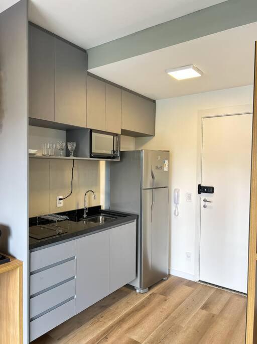 Completo A 230m Do Metro Brooklin Apartamento São Paulo